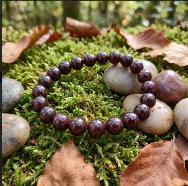 Natural Garnet Stone Bracelet 7MM – Lab Certified & Energized | Raso Crystal